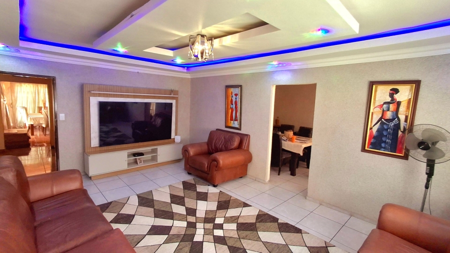 3 Bedroom Property for Sale in Vaalpark Free State